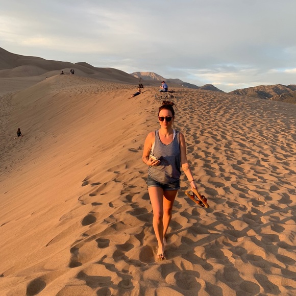 Meet your Posher, Bri - Picture 6 of 6